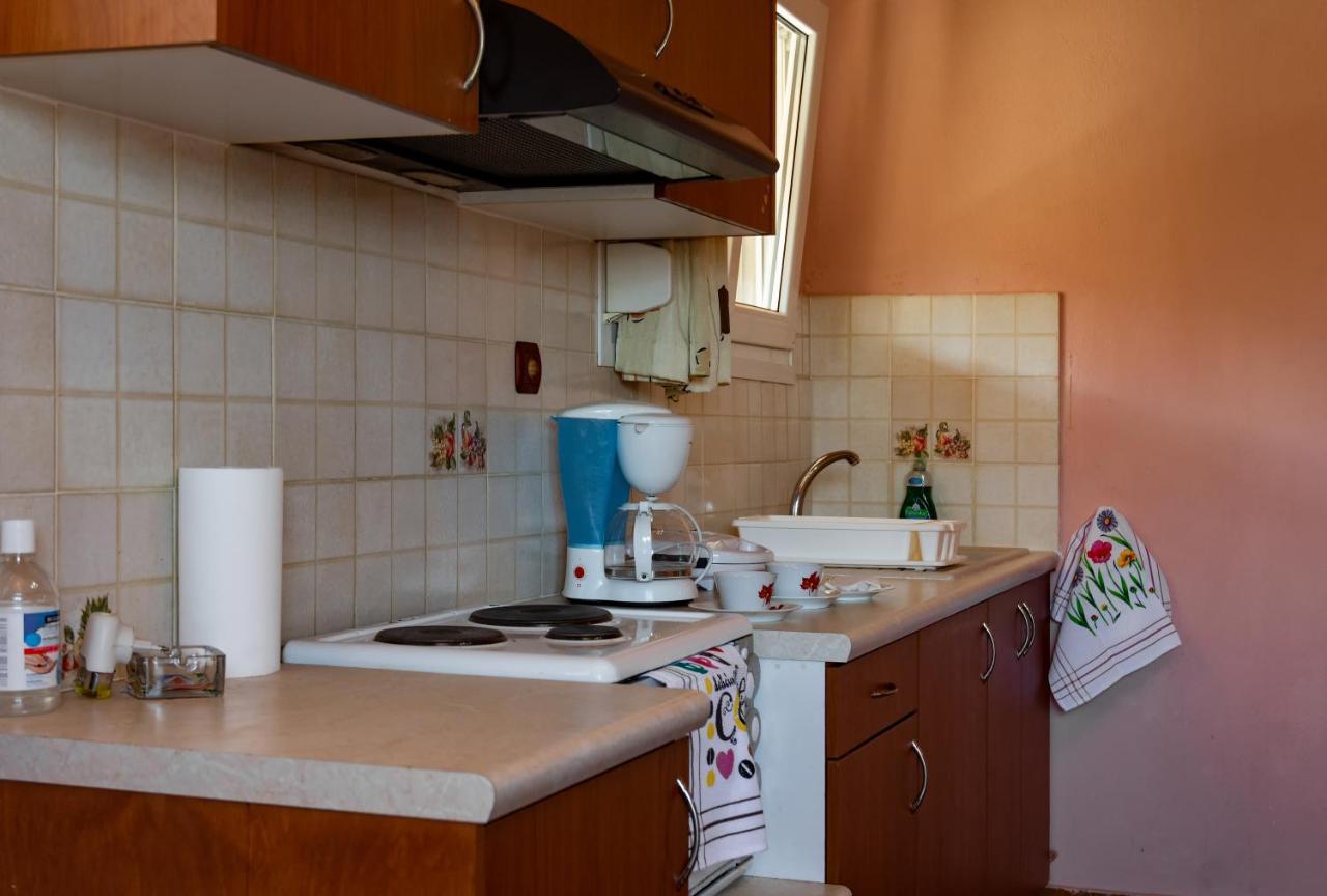 Agali Beach Pansion Mármaron Екстериор снимка